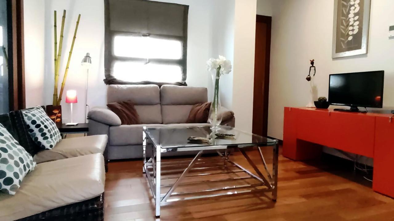 Selecta Elegante Apartamento Con Patio En Centro Historico Севілья Екстер'єр фото