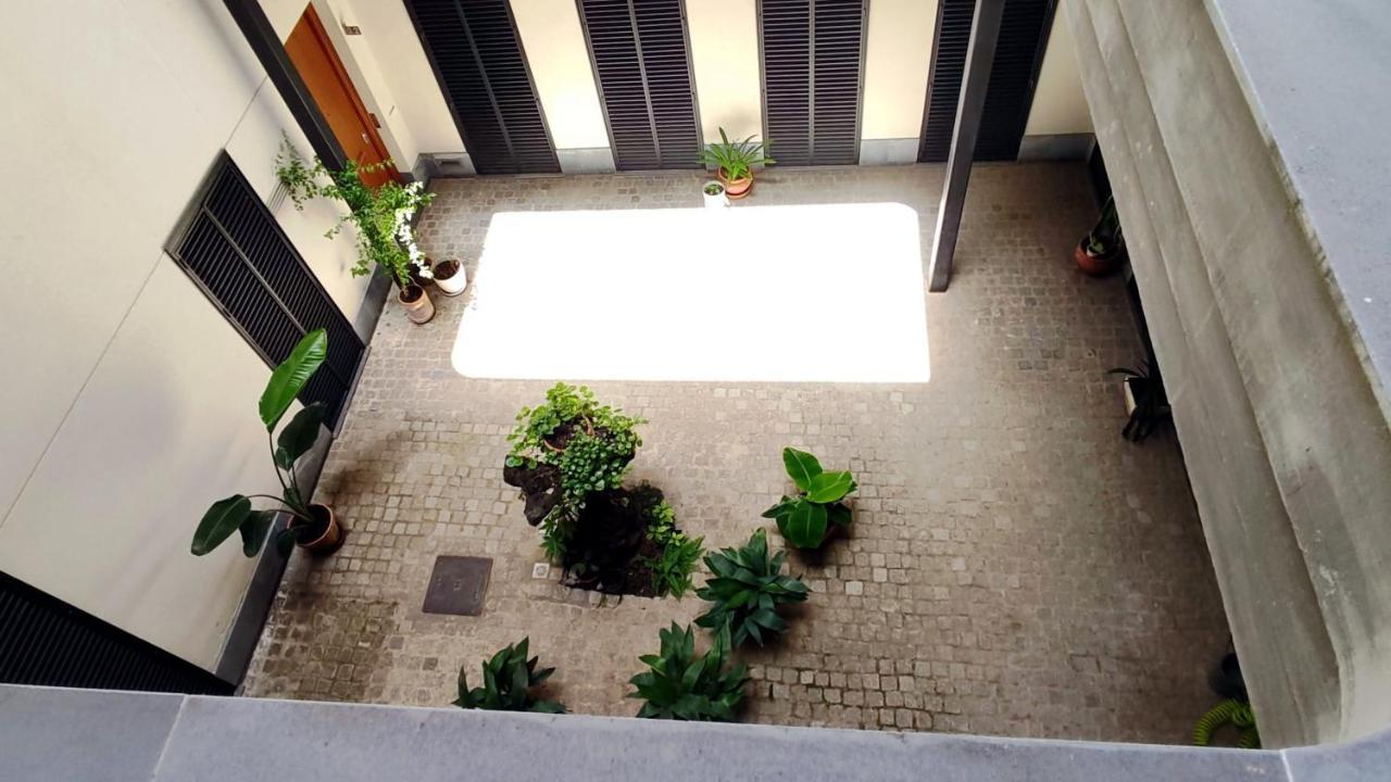 Selecta Elegante Apartamento Con Patio En Centro Historico Севілья Екстер'єр фото